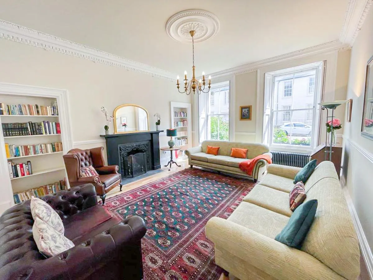 Image 1 of Remarkable 5BR Townhouse with Garden, Sleeps 12