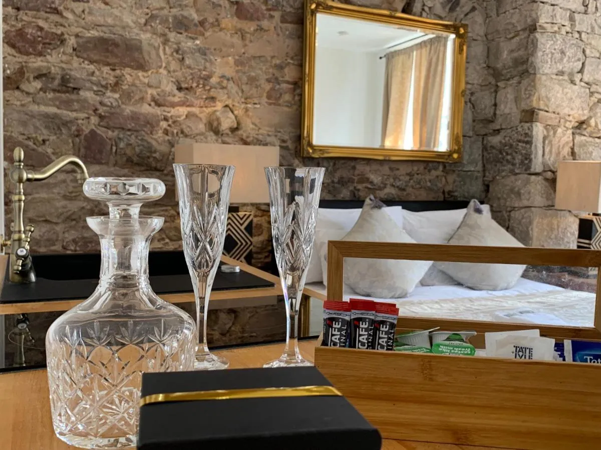 Image 2 of Royal Mile Suites by the Castle