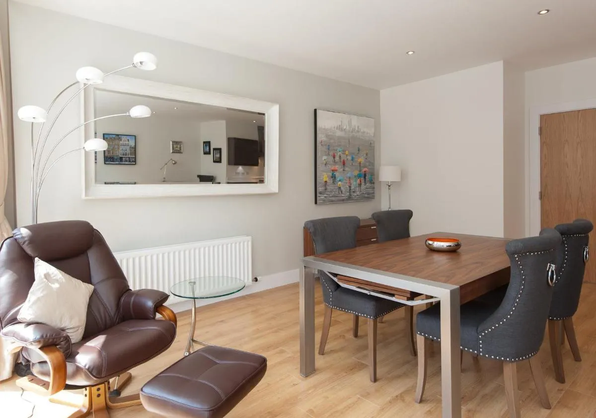 Image 3 of Shandwick Apartment – Edinburgh City Centre – Sleeps 2