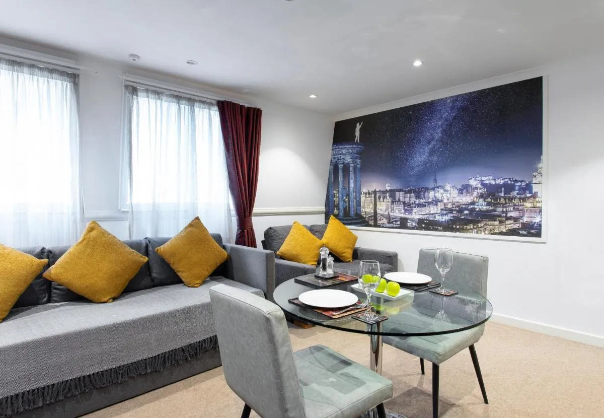 Image 4 of Stewart by Heeton Concept – Aparthotel Edinburgh