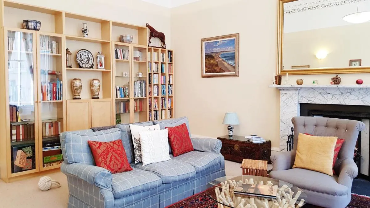 Image of Stylish Central Edinburgh Apartment