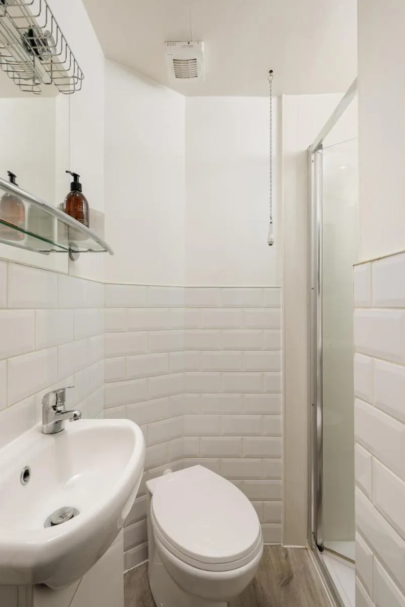 Image 3 of The Raeburn Residence – Stockbridge