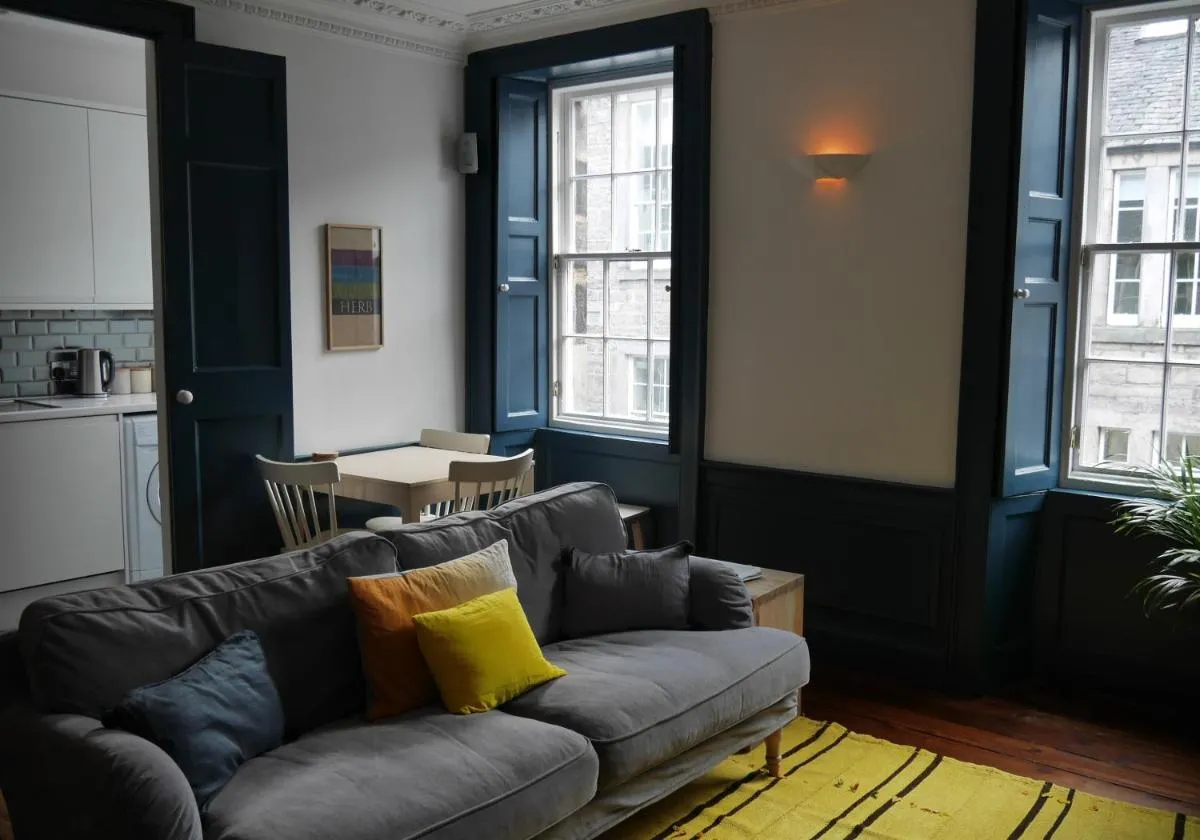 Image 2 of Thistle Suite city centre