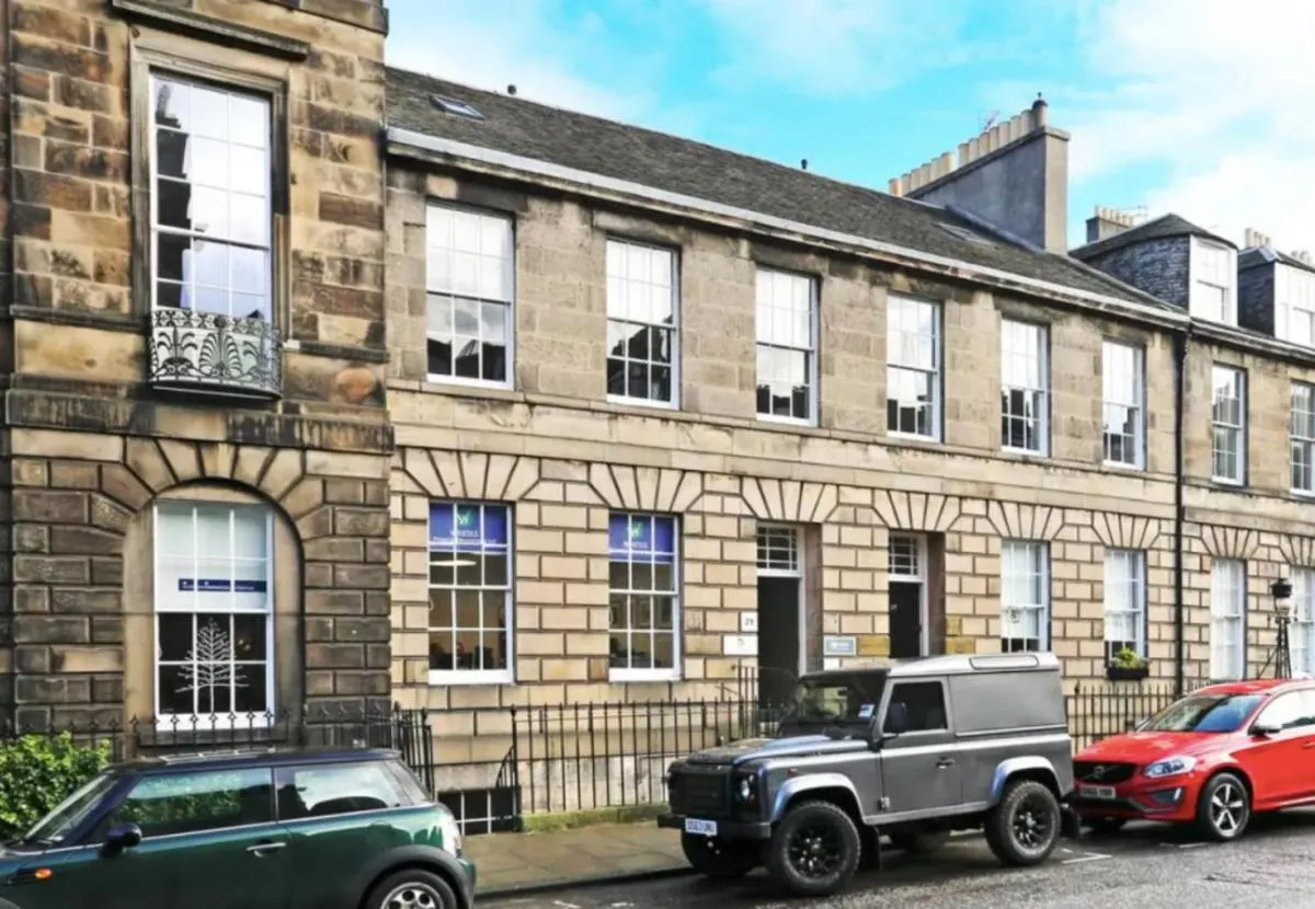 Image 5 of Ultra Modern, Stylish Apartment Next To Princes St