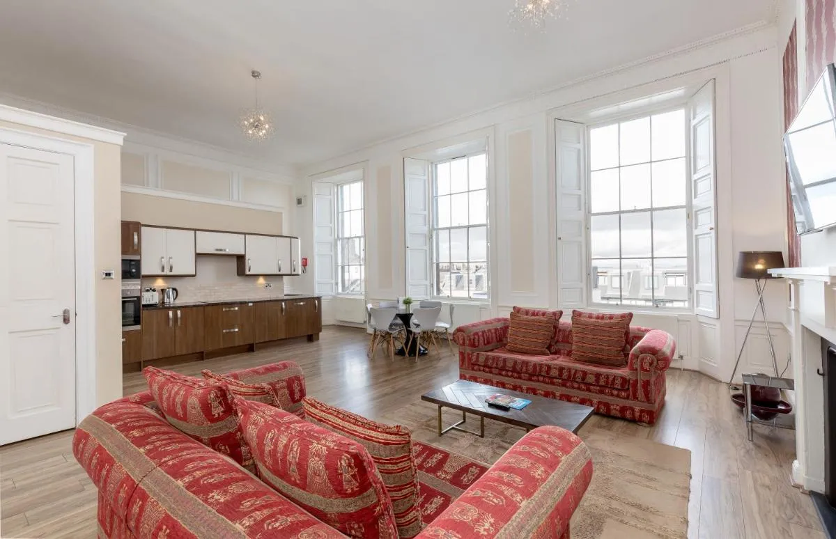 Image 2 of York Place Apartments by Destination Edinburgh
